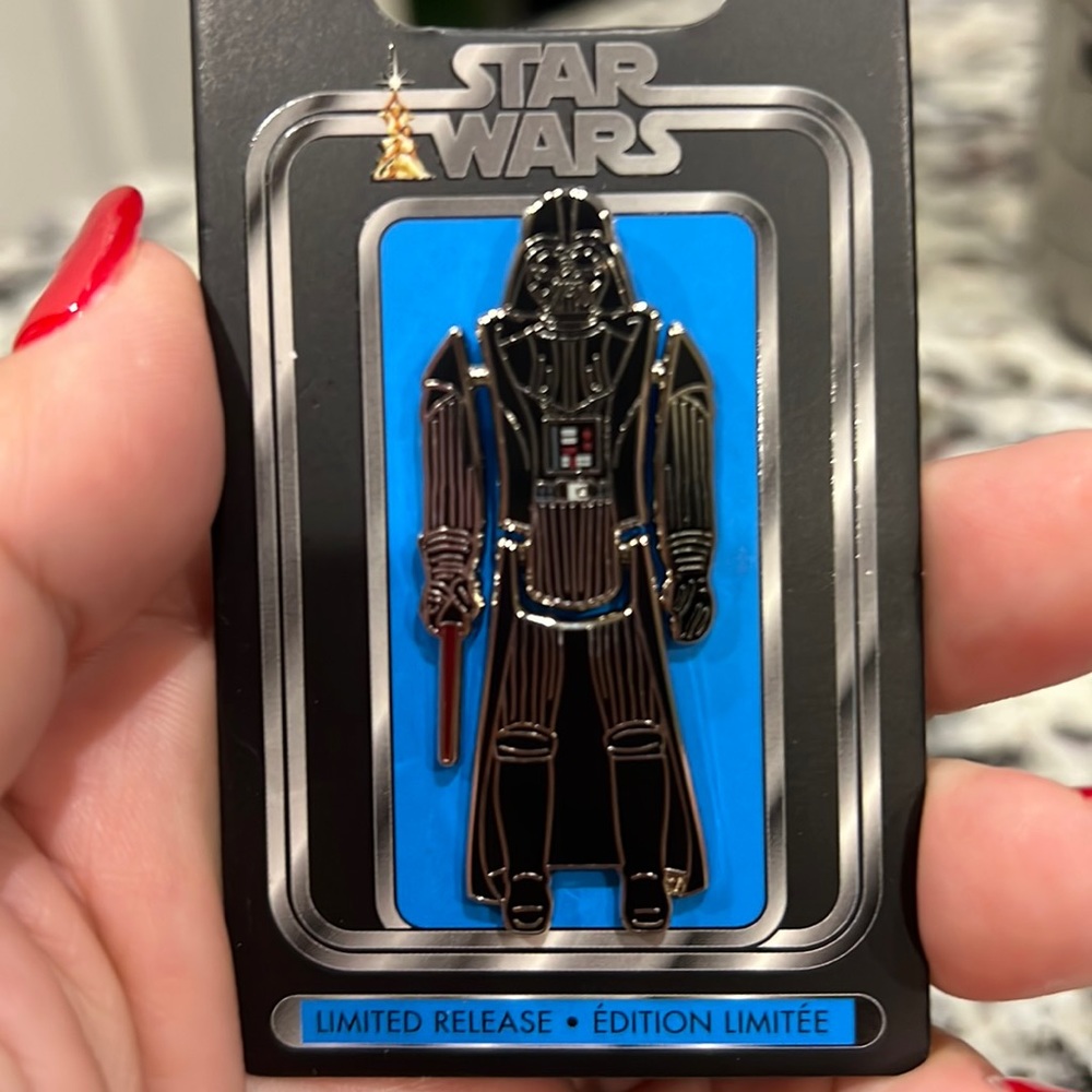 STAR WARS limited edition May the 4th pin (2022)